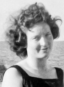Pauline Lewis Dean